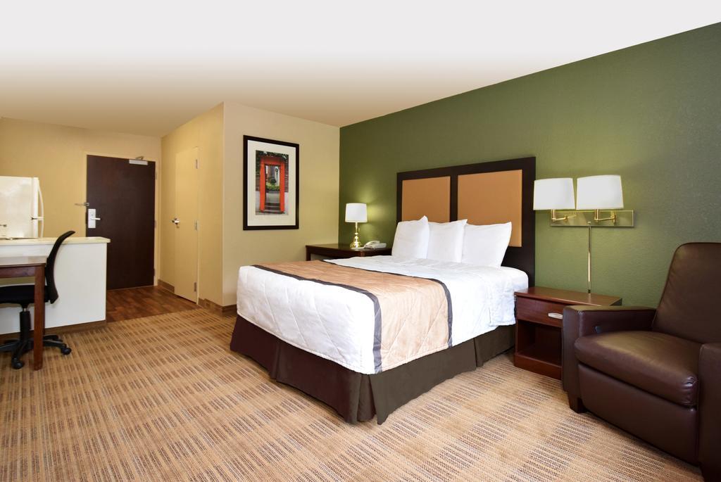 Extended Stay America Suites - Raleigh - Cary - Regency Parkway North Dış mekan fotoğraf