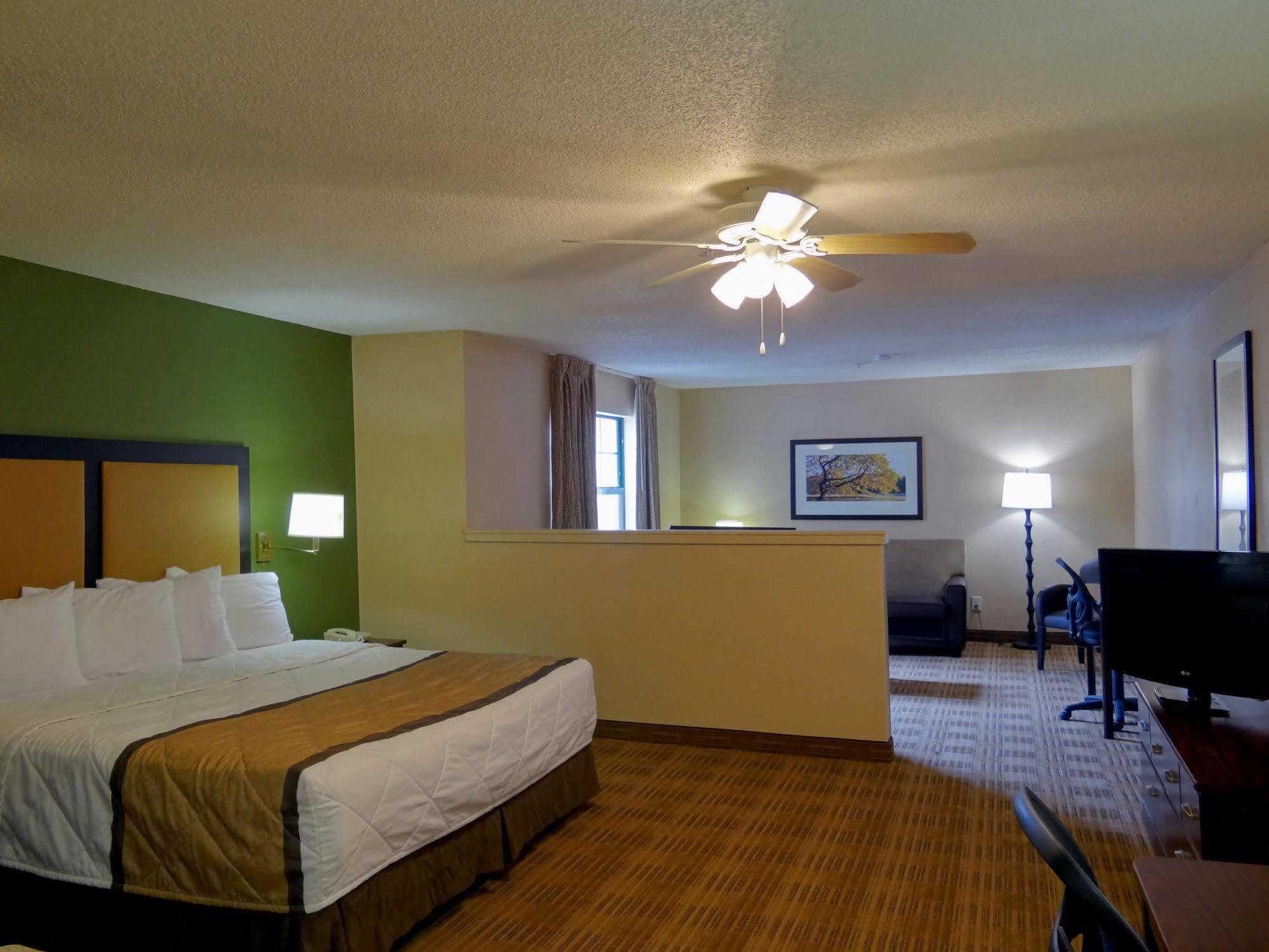 Extended Stay America Suites - Raleigh - Cary - Regency Parkway North Dış mekan fotoğraf